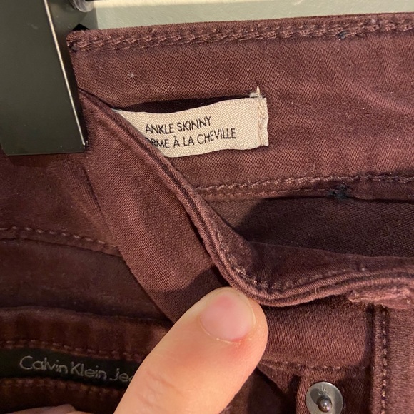 Calvin Klein Maroon Skinny Ankle Pants Size 30 - Picture 3 of 9